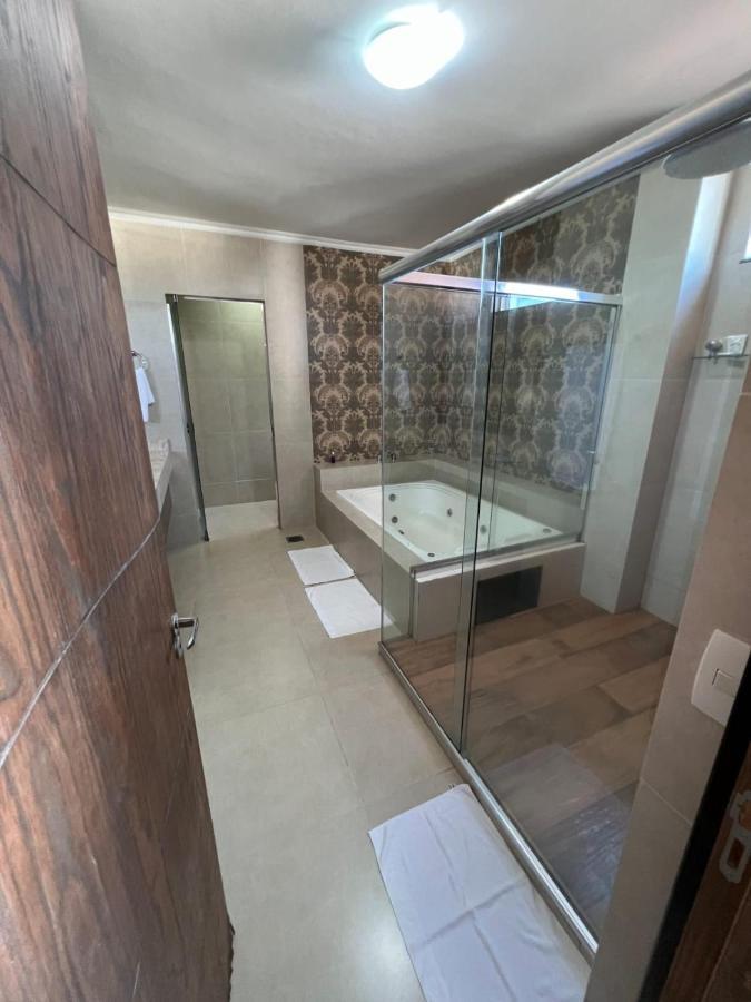 Nantes Executive Hotel Pitanga Kültér fotó